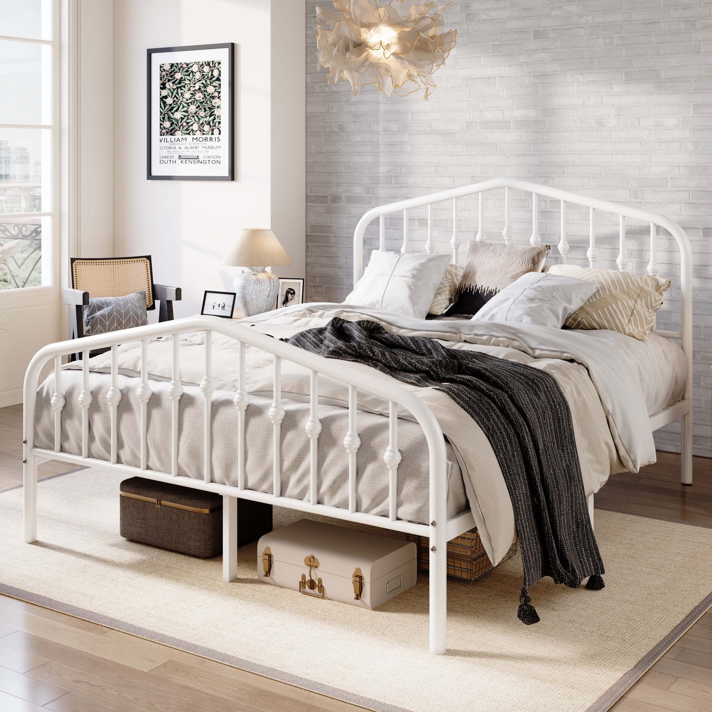 Amolife Vintage Metal Bed Frame with Delicate Headboard and Footboard
