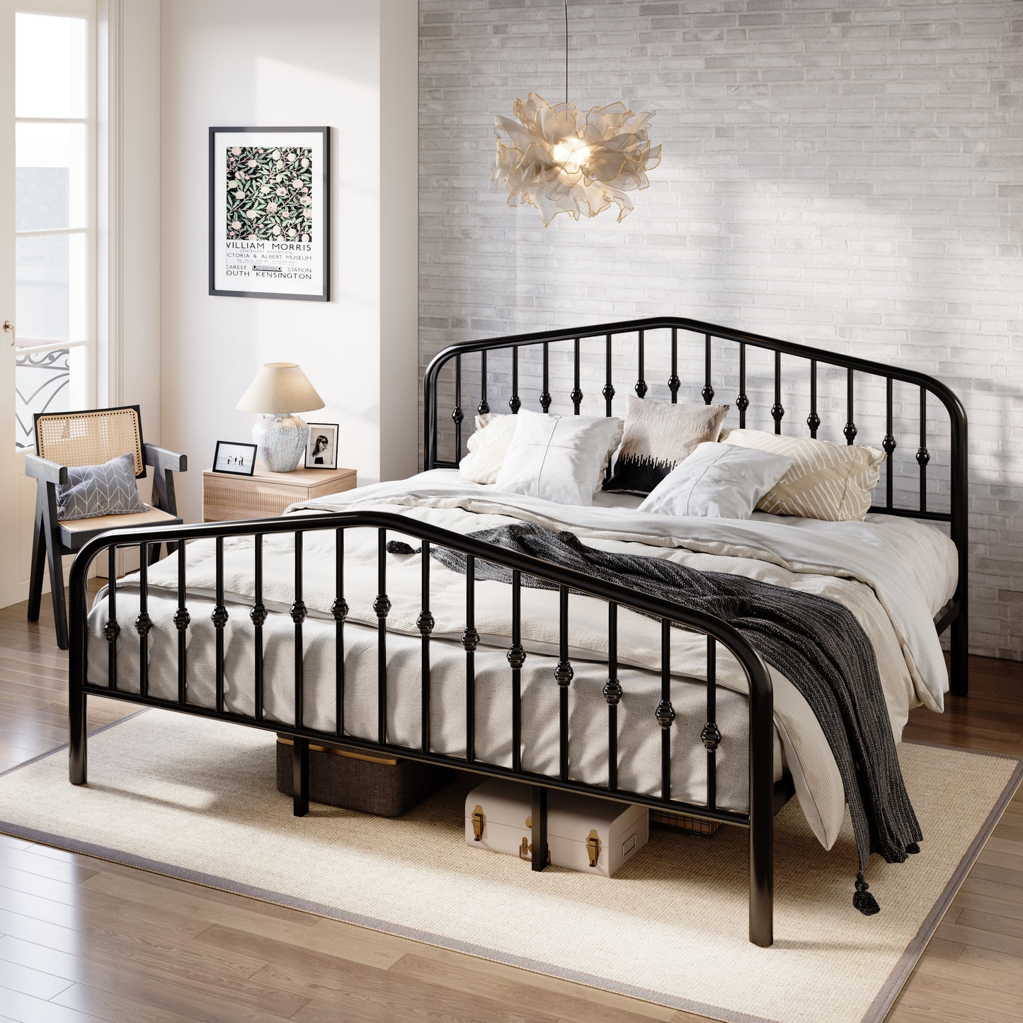 Amolife Vintage Metal Bed Frame with Delicate Headboard and Footboard